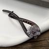 Vintage Smirk Bead Twist Clip One Line Hair Clip Women's Back of The Head Bun Grab Clip 2024 New Premium Hair Accessories