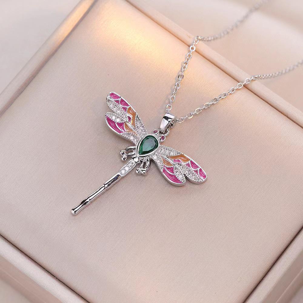 Dragonfly Clavicle Pendant Necklace - Japanese & Korean Fashion, Colorful Cross-border Style for Women