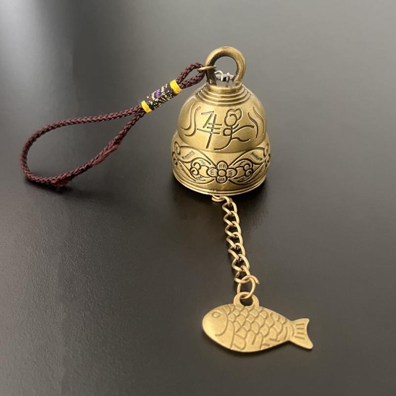 Vintage Pure Copper Bell Keychain Rustproof Brass Small Pendant Portable Ornament for Car Key Backpack Accessory Gift