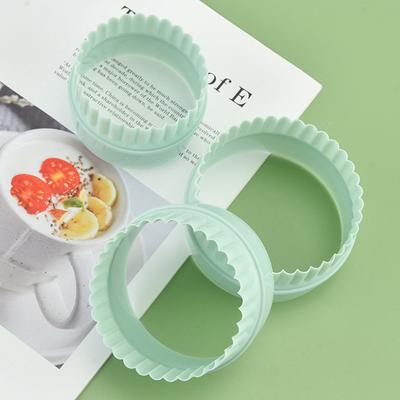 8Pcs/Set Round Cookie Cutter Wave Lace Circular Hand Press Fondant Biscuit Mold Cake Dumplings Decorating Tools Baking Supplies