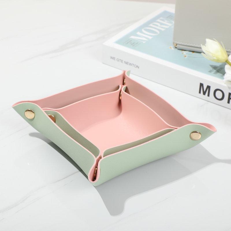 

Кожаный поднос для хранения ключей и украшений Mini (15*15cm) зелёный/розовый