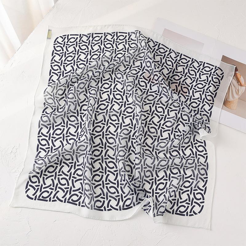 Spring and summer new printed 70 silk silk scarf high-end line silk scarf women s fashion commuting versatile square scarf scarf scarf