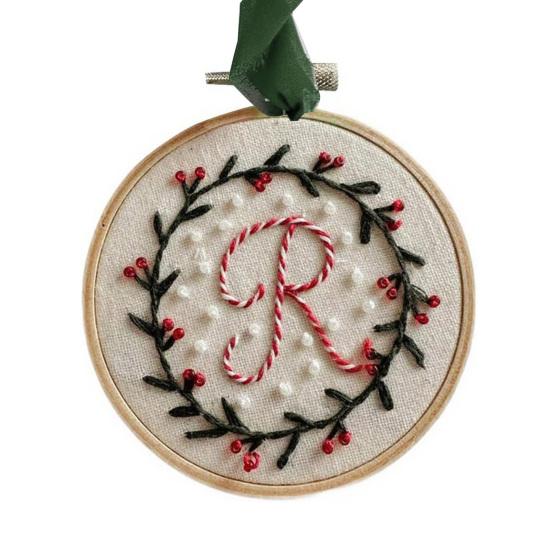 Yousheng DIY Embroidered Christmas Ornament Embroidered Initial Crafting Kit Mini Christmas Embroidery Kit for Beginners Xmas Tree Decor
