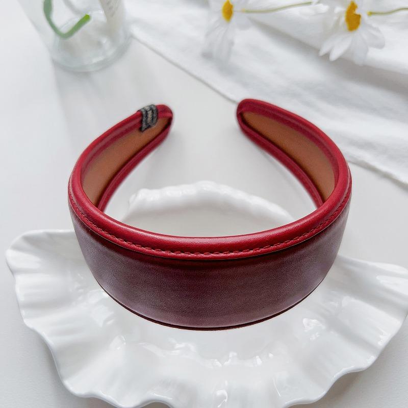 Breiter Leder-Stirnband Modisches Stirnband Hoher Oberdruck Haaraccessoire Haarspange