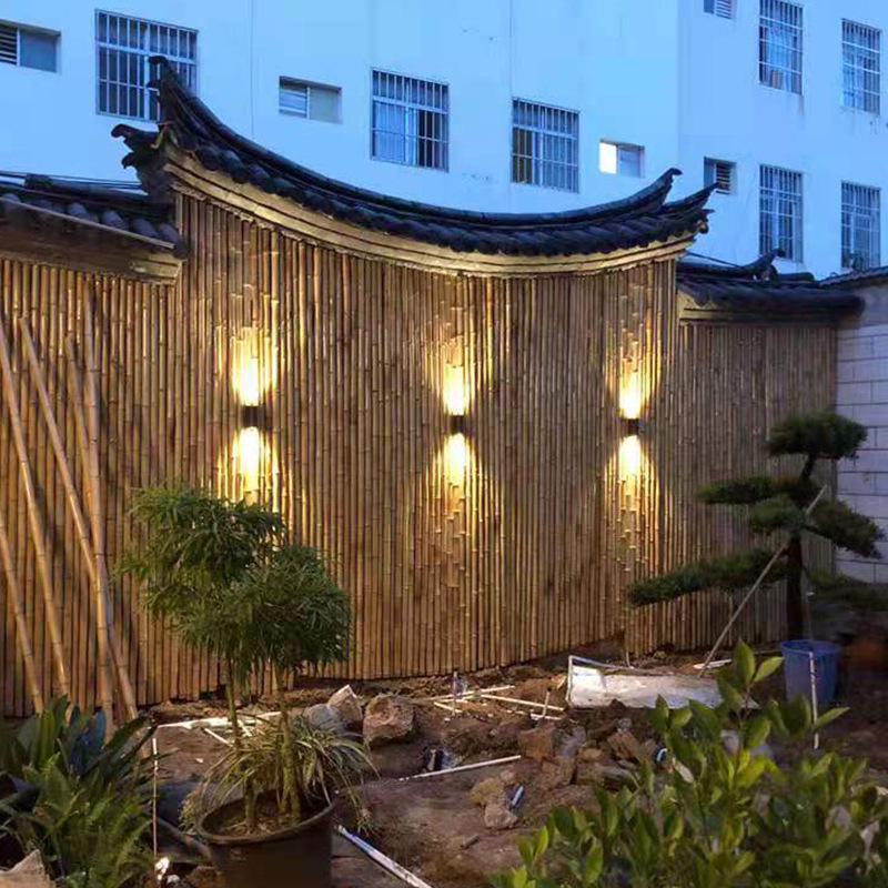 Universelle Wasserdichte Wandfluterleuchte für Balkon, Innenhof oder Terrasse - Außenbeleuchtung Up and Down