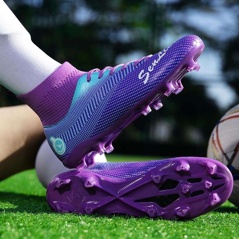 New high-top football shoes, men's and women's young college students' training shoes, long nails, broken nails, adult non-slip football training