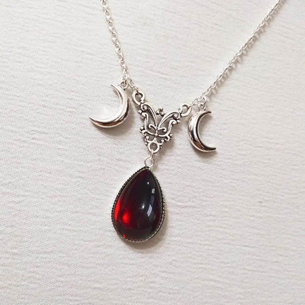Gothic Sliver Color Triple Moon Goddess Black Glass Crystal Water Drop Pendant Necklace for Women Hallowmas Amulet Jewelry Gifts