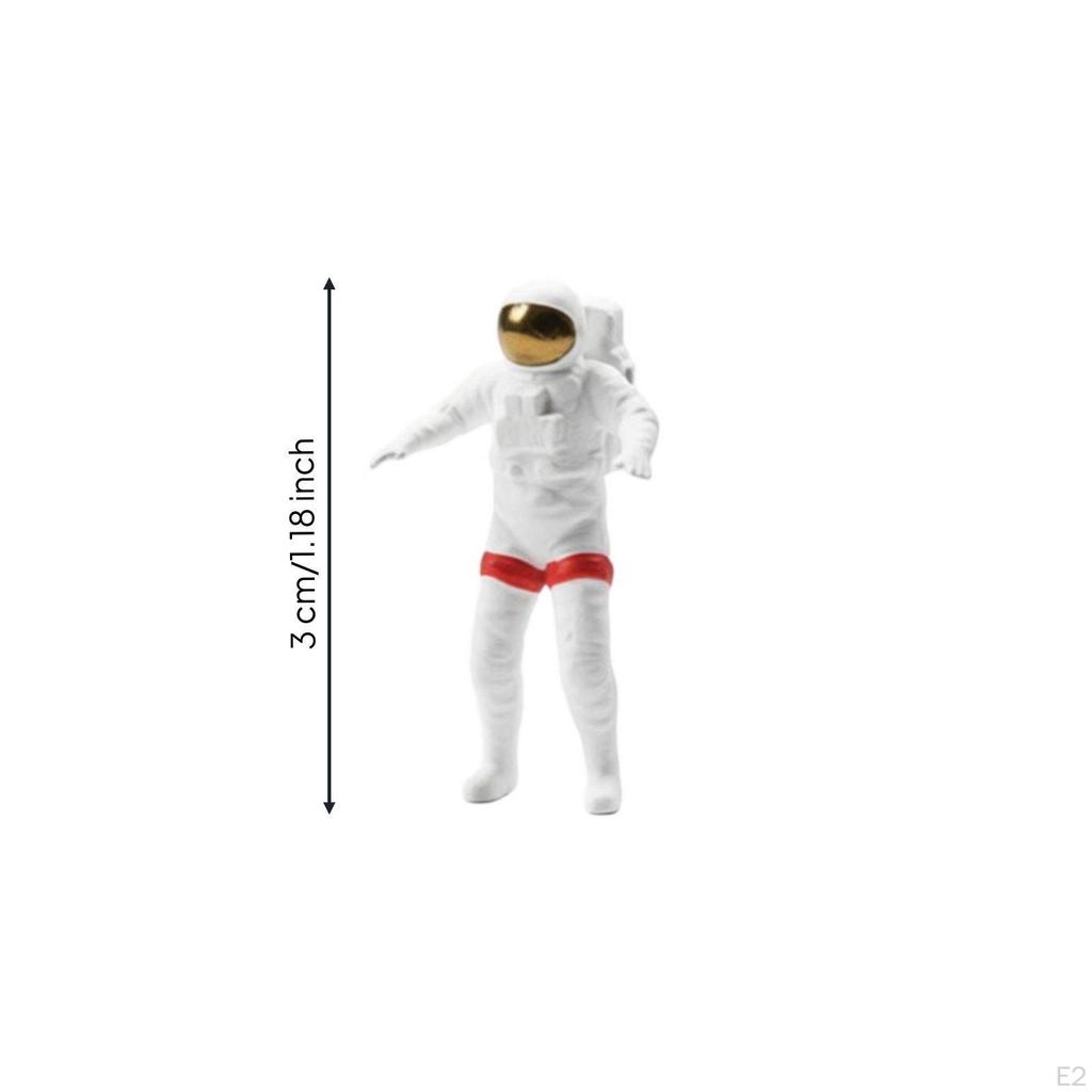1/64 Scale Astronaut Figurine Detailed Coating/64 Model Resin Material Miniature Figure