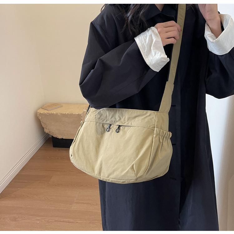 Nylonväska Messenger Bag Crossbody Bag Axelväska