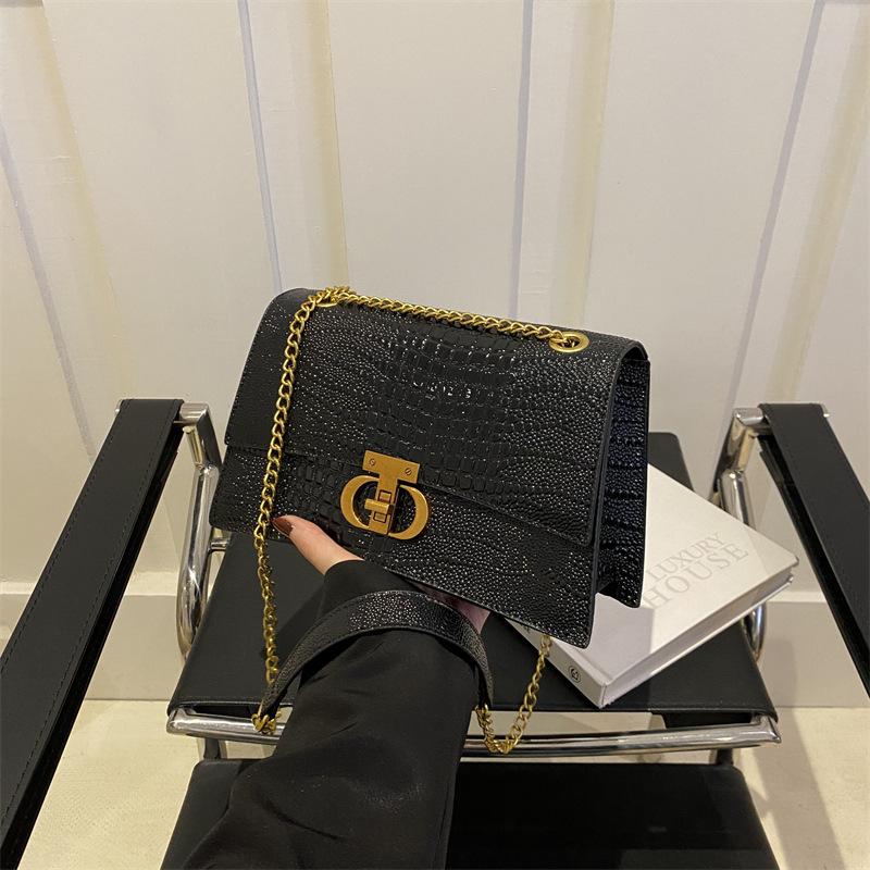 

Женская сумка с рисунком крокодила Niche Design, маленькая квадратная сумка 2024 года, новая сумка через плечо с цепочкой, простая и модная сумка-мессенджер с текстурой чёрный