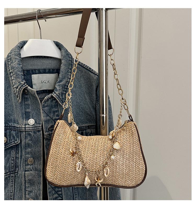 Spring New Women Simple Shoulder Bag Fashi Straw Fashiable and Versatile Crossbody Bag Lightweight Casual Commuting Bag