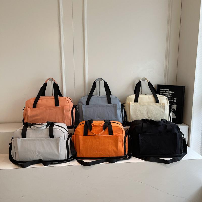 New large-capacity travel bag fashion sports fitness bag travel storage bag simple yoga bag