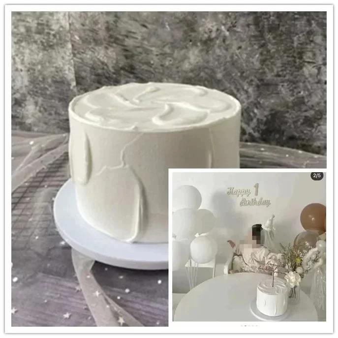 Fetta di Torta Simulazione Embione Falso 6/8 Pollici Crema Bianca Schiuma Decorazione Fai da Te Oggetto di Scena Vetrine Panetteria Baby Shower Photo Booth