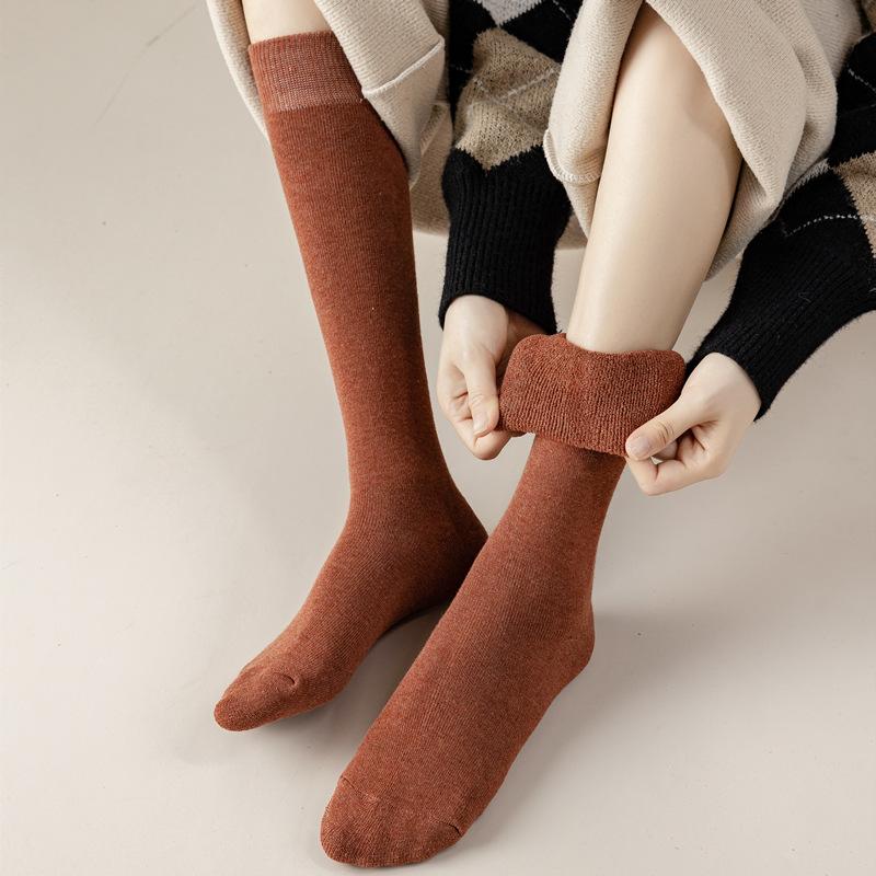 Fleece Thickened Terry Calf Socks Keep Warm, Cold-resistant and Knee-pulled Women's Solid-color High-tube Cotton Socks Jk Thin