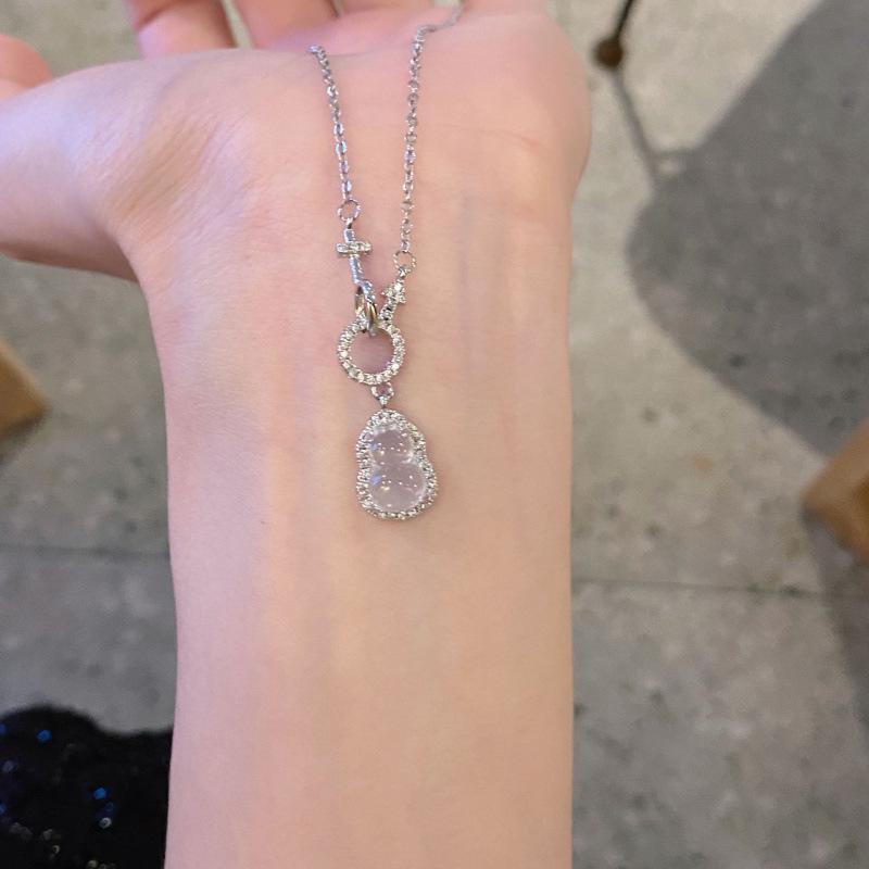 High-End Chinese Gourd Necklace with Zircon, Retro Style, Imitation Chalcedony Clavicle Chain, Perfect Gift for Girlfriend