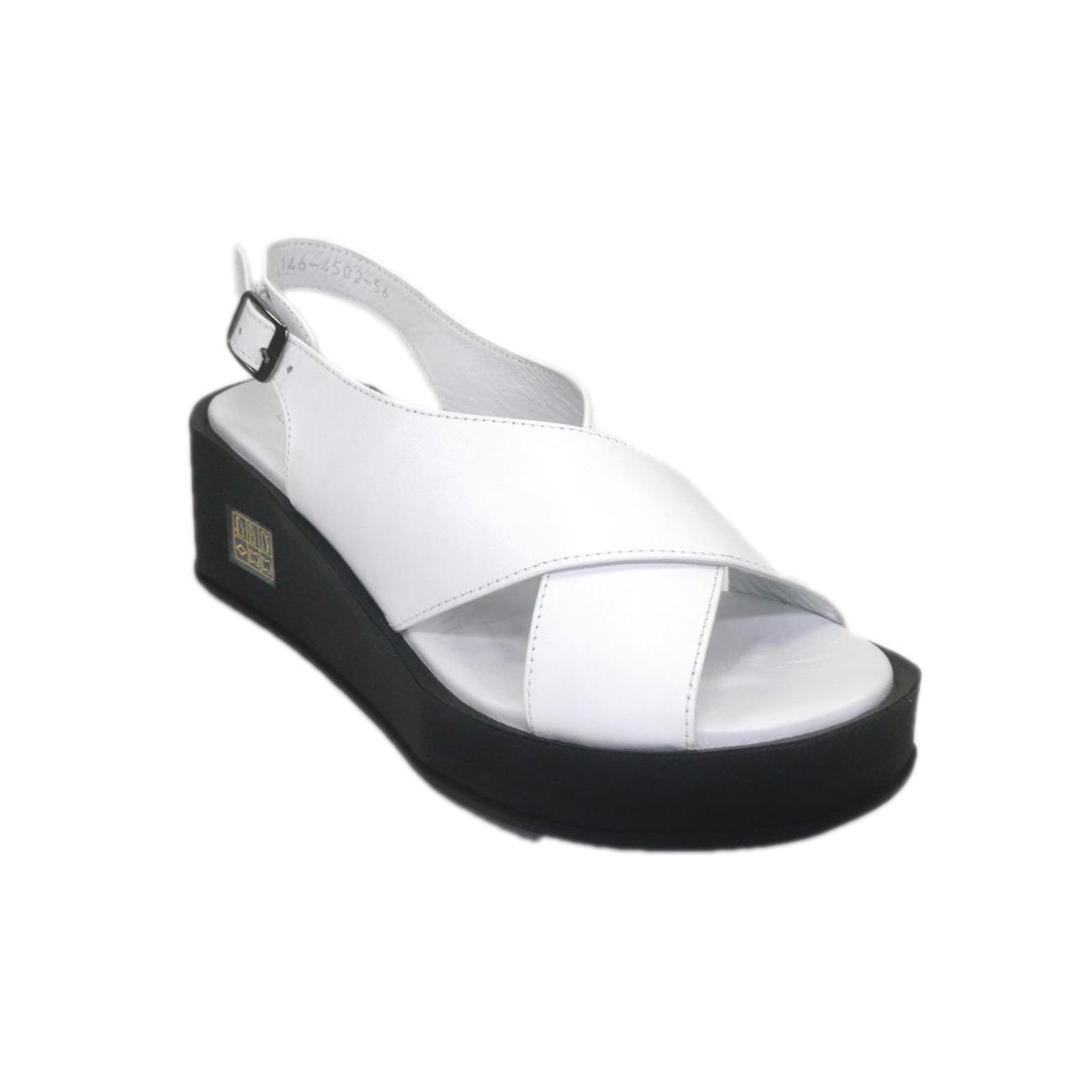 

Женские кожаные сандалии Janestt 146-4502