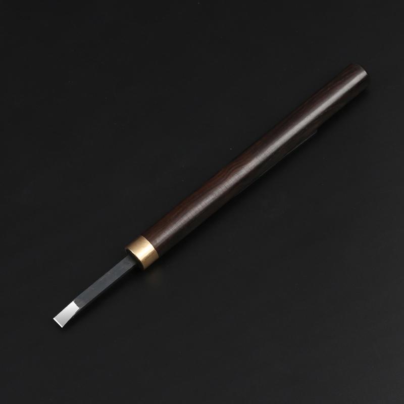 Nitriertes Weißstahl Holzschnitzmesser mit Griff aus lila Sandelholz