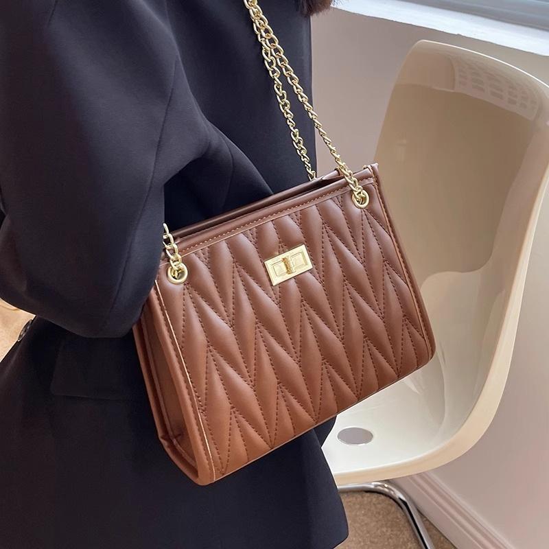 This Year's Popular Bag Women's Large-capacity 2025 New Versatile Fashion Chain Shoulder Bag Messenger Commuter Bag