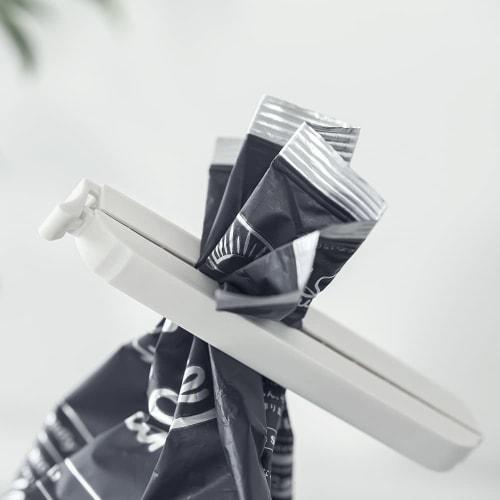 &NE Food Bag Clips, Large, nikii, White, Gray, Black, Set of 3, 2cm Wide x 9cm Deep x 1.1cm High, Large, Bag Holders, Multi-Purpose, Food Preservation