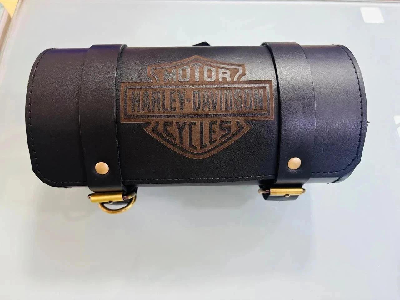 

Share PURE LEATHER TOOL BAG ENGRAVED FIT FOR HARLEY DAVIDSON MOTORCYCLE IN BLA