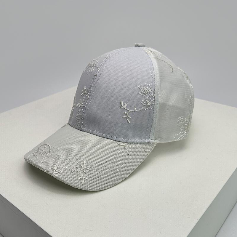 Chic Butterfly Elegant Baseball Caps Casual Sun Protection Air Permeable Outdoor Use Peaked Hats All-Match Fashion Vintage Ins Latest Women China