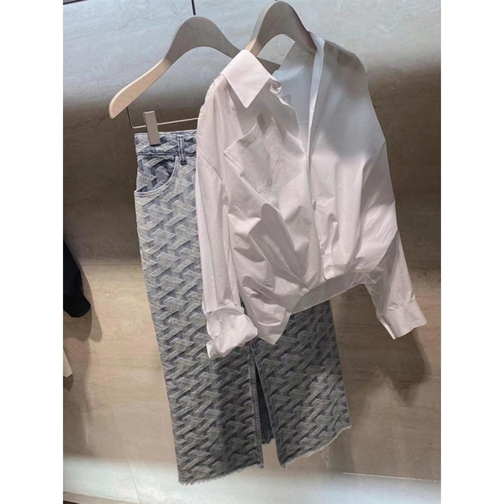 

Французский шик Топы Нишевая легкая роскошь Зарубежная мода Омолаживающие Стройнящие Черные рубашки Осень M белый