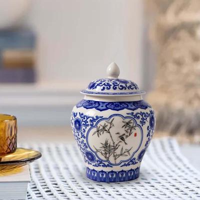 Ceramic Ginger Jar Ornaments with Lid Mandarin Vase Porcelain Jars for Home Decor Table Decoration Office Desktop Countertop