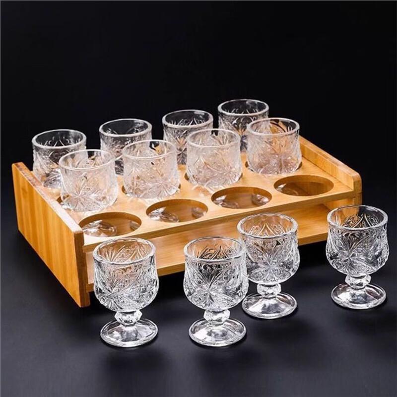 

LISM Engraved Baijiu & Sake Glass Set