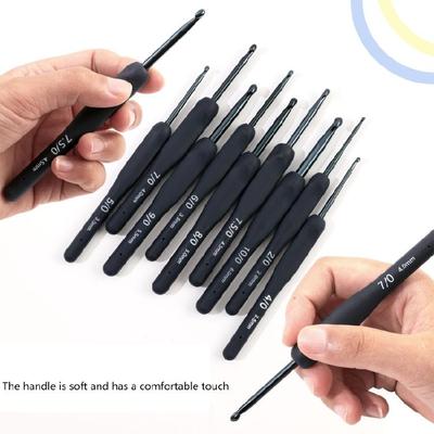 9Pcs Aluminum Crochet Hook with Soft Ergonomic Handle 2.0mm-6.0mm Includes Case And Scissors For Beginner Knitting Craft