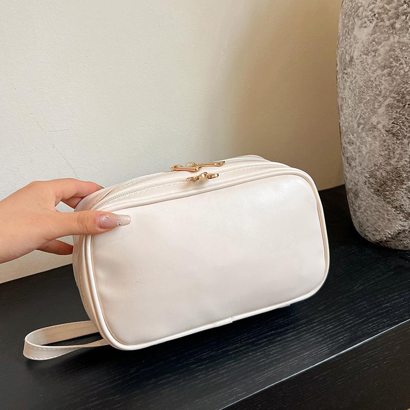 Fashion PU Leather Tote Women Large Capacity Makeup Bag Portable Cute Ladies Cosmetic Toiletry Storage Pouch Handbag Zipper Bag