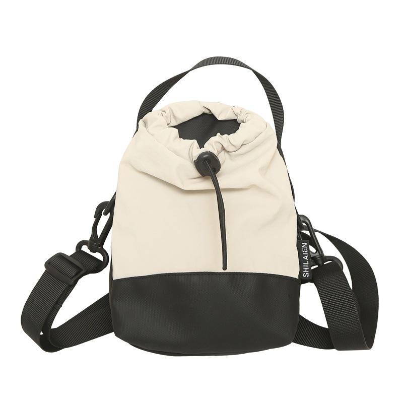 Niche sports messenger bag casual small bag street men and women simple 2025 spring trend shoulder bucket bag