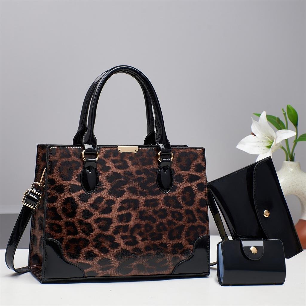 New Leopard Print Bag Large Capacity Mori MOE Foreign Air Shoulder Bag High Appearance Level Bright Leather Sense Tote Bag