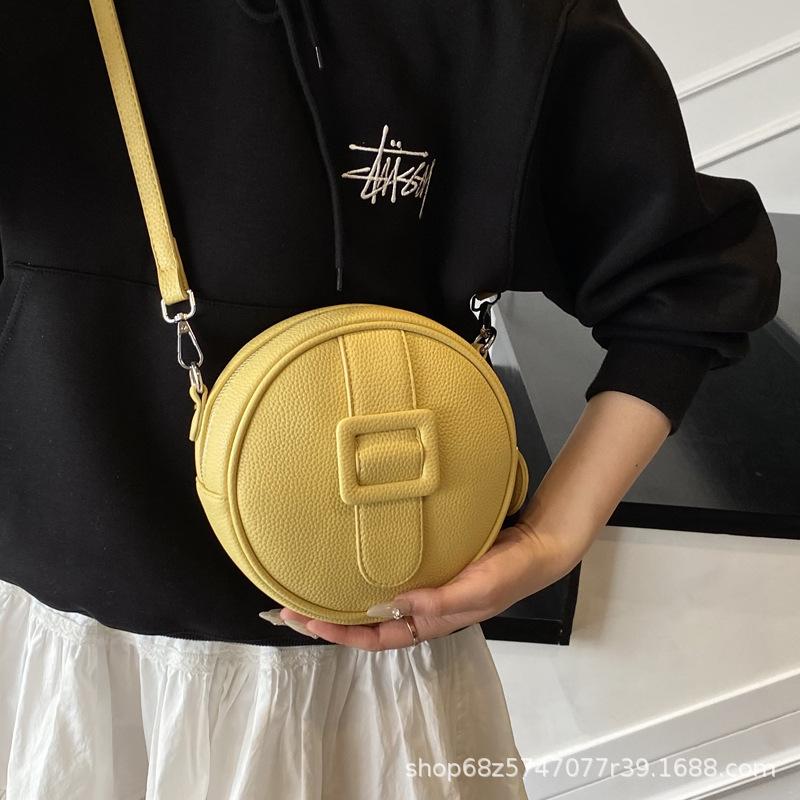 Niche design bag 2025 new women's summer popular versatile messenger bag fashion handbag foreign style small round bag