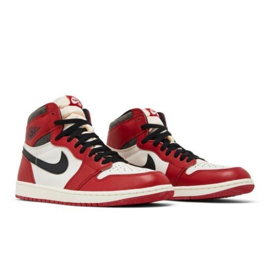 Air Jordan 1 Retro High OG Chicago Lost Found DZ5485-612