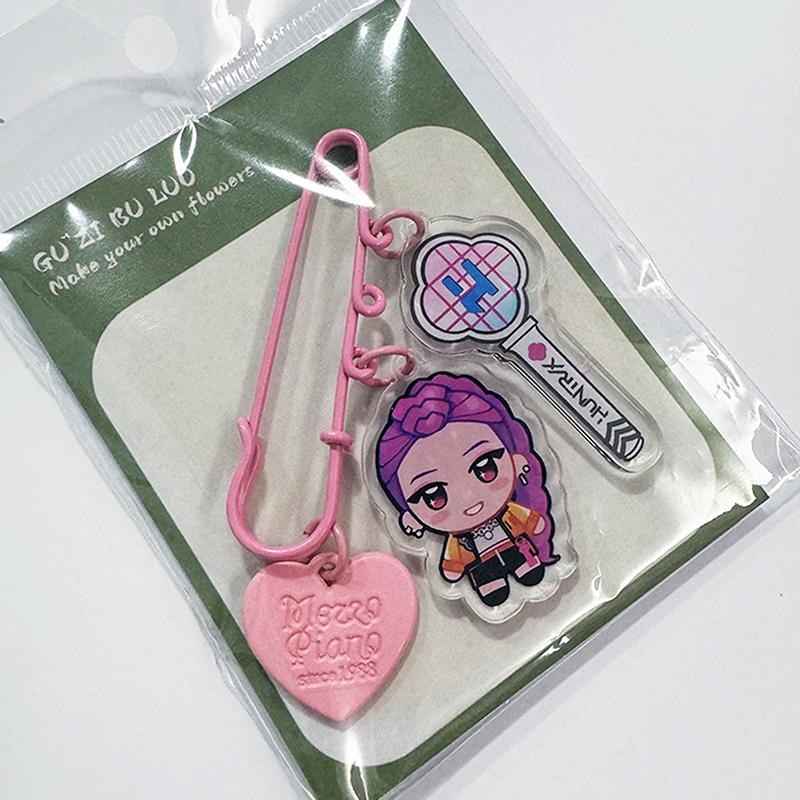 Kpop Demon Hunters Brooch Acrylic Printing Pendant Cartoon Cute Anime Peripheral Pins Bag Hat Clothes Accessories Fans Gift