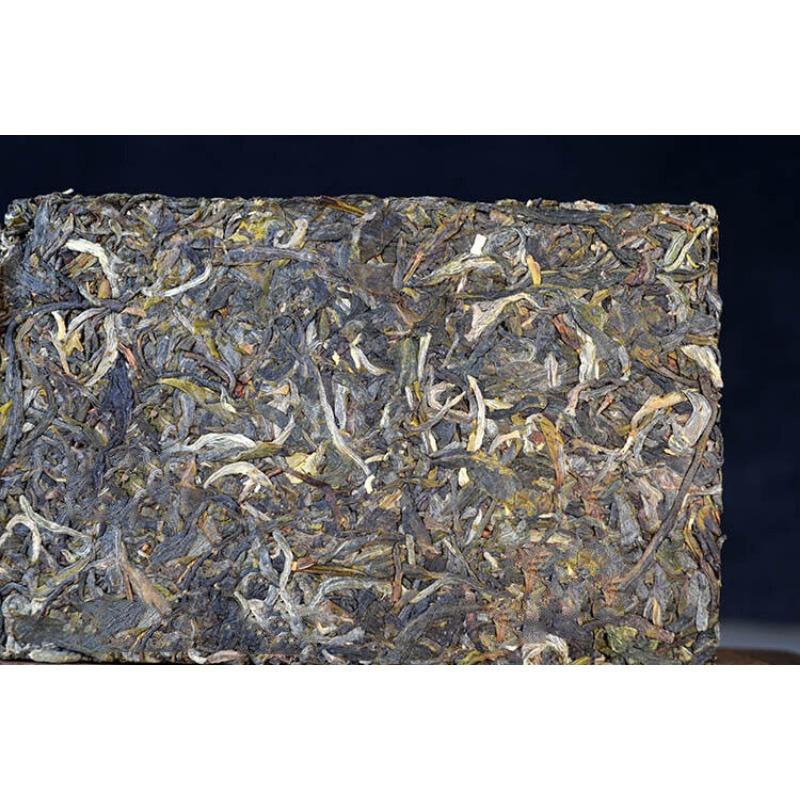 Yunnan Pu'er Tea Raw Tea Brick Ancient Tree Tea 250g Brick Tea Icelandic Pu'er