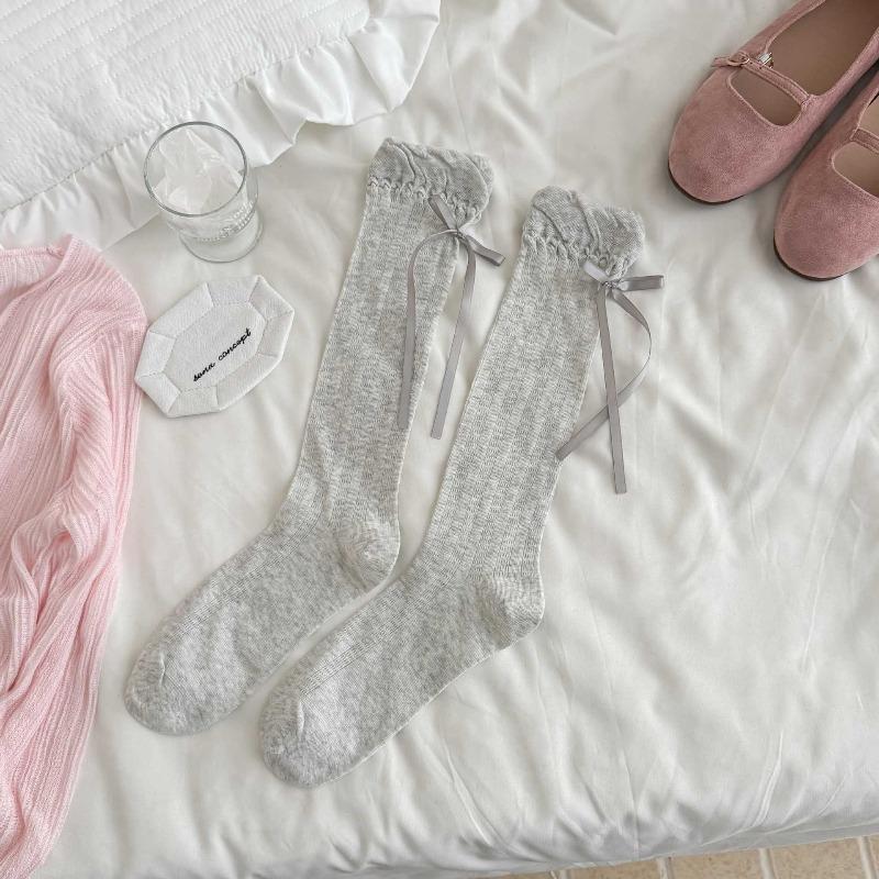 Spring and Summer Lightweight Ankle Socks for Women with A Bow At The Heel, Long Tube Socks In Ballet Style, Pure Cotton, Beautiful Leg Coverings