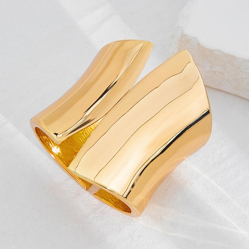Wide Asymmetric Adjustable Bracelet Exaggerated Atmosphere Bracelet Ins Fashion Design Sense Jewelry Women
