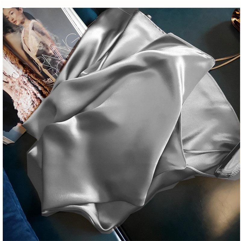 

Атласное платье без рукавов с V-образным вырезом - Лето горячей девушки, Европейский и американский стиль, Однотонное, Свободный крой, Большой размер 4XL серебряный