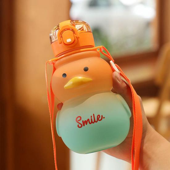 650ml kachní láhev na vodu s designem se slámovým zámkem Závěs na jeden klíč otevřený průhledné víko Kawaii na pití vody
