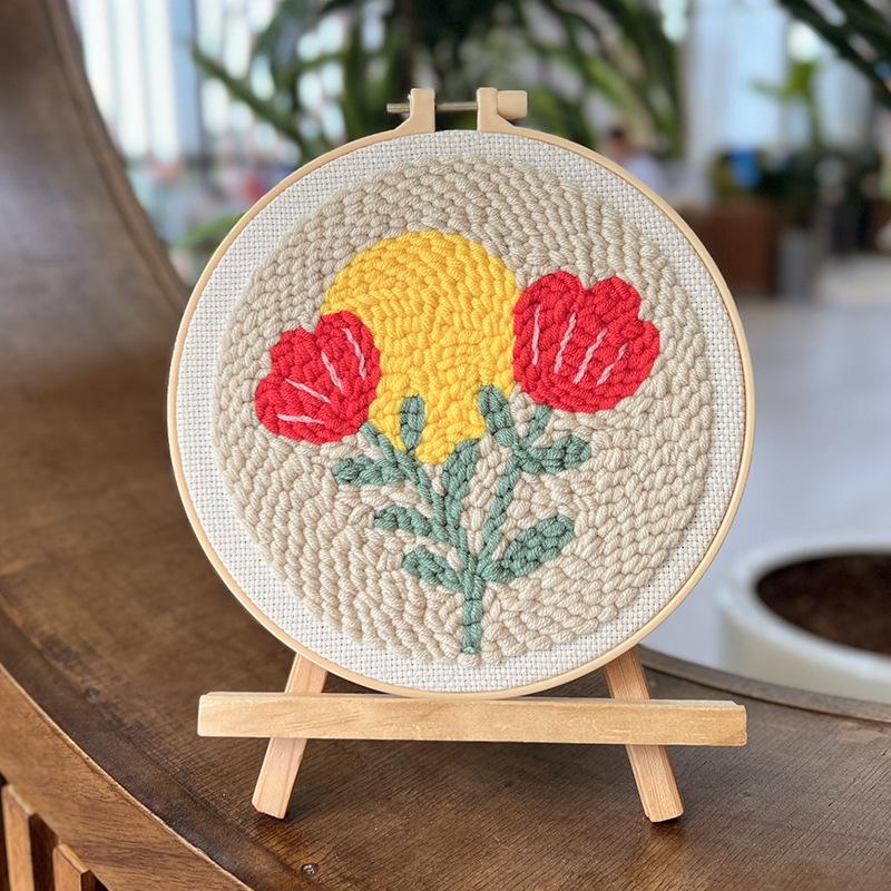 

Набір для вишивки російською вовною ручної роботи своїми руками: Подарунок для хлопця, зручний для початківців 20cm Bamboo Hoop + Standard Punch Needle