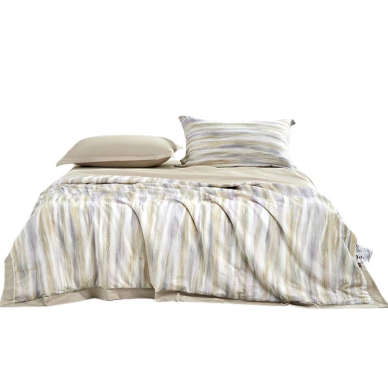 Muji All-Season Mulberry Silk Comforter