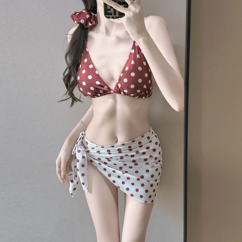 Seaside Vacation Small Fresh Swimsuit Female Sexy Bikini Lace Three-point Korean Ins Hot Girl Beach