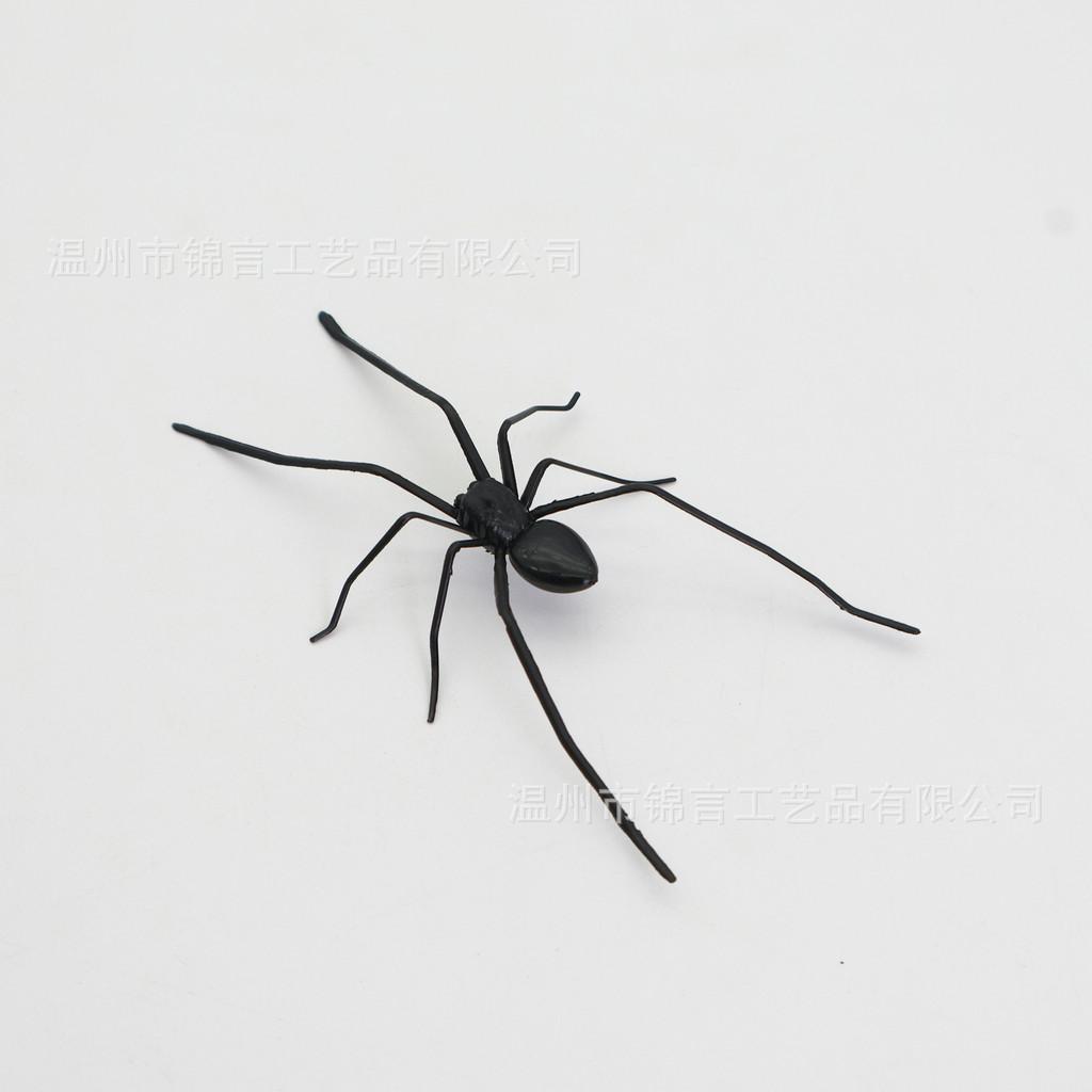 American Style Plastic Spider Decor For Party Gifts And Celebrations