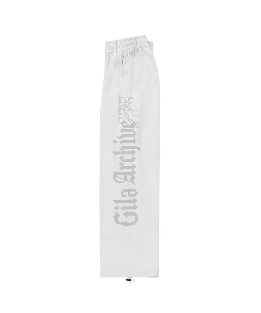 Gillaakaibeu Side Cross Logo Sweatpants_White