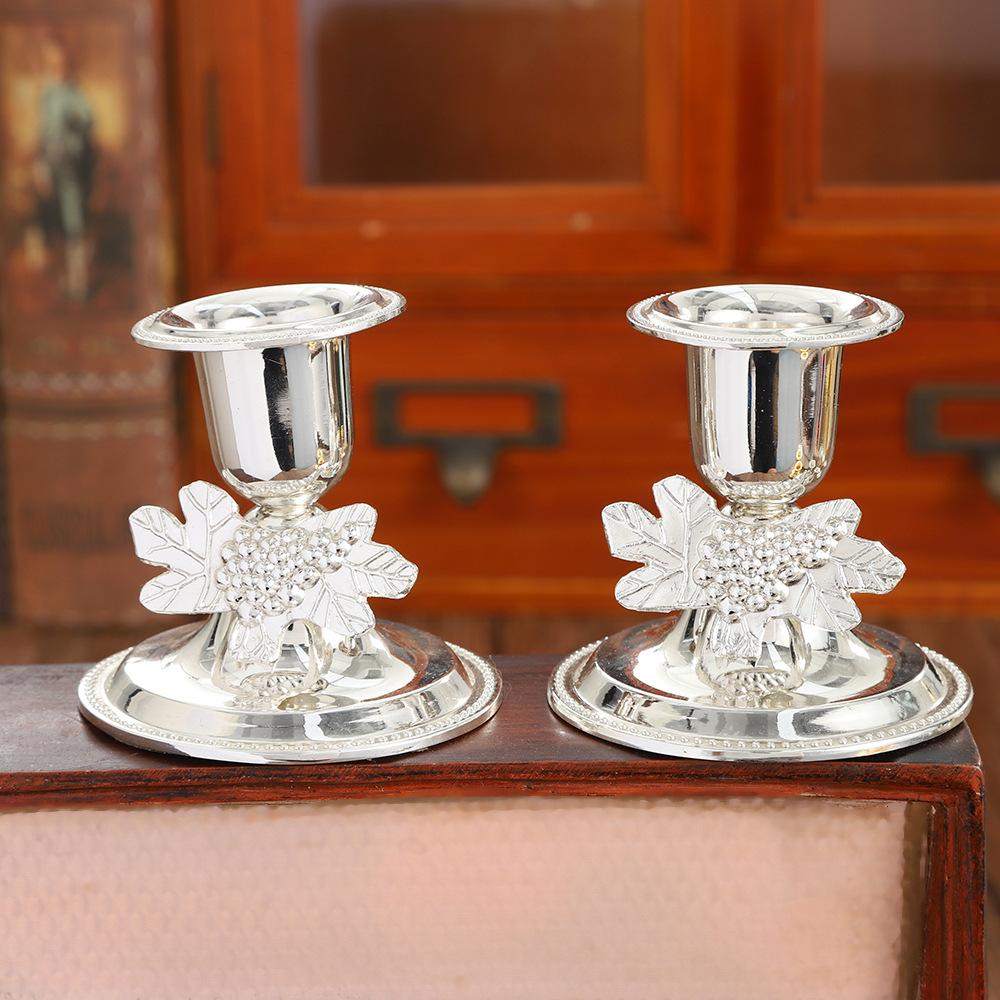 2pcs Vintage Zinc Alloy Candle Holders Elegant European Table Decor for Romantic Dinner Home Centerpiece