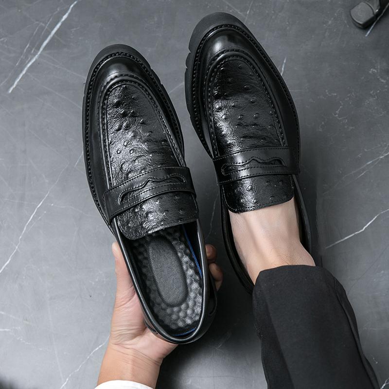 

Fashion Leather Shoes For Man Genuine Leather Big Size Shoes High Quality Designer Formal Shoes Casual Shoes Fashion Business 38 чорний