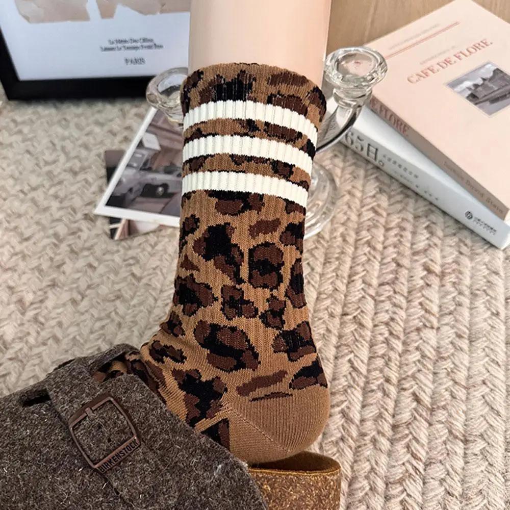 4 Pairs Women Leopard Socks Cotton Sports Socks Y2k Student Socks White Lolita Harajuku Girl Funny Socks