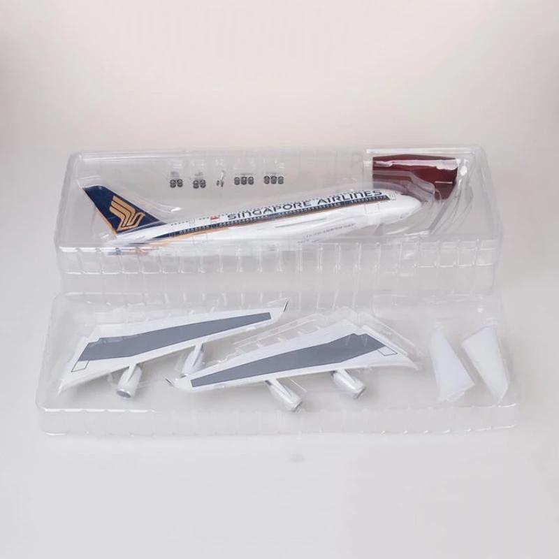 Display Air Bus A380 Singapore Airlines 47CM Resin Airplane Model Plane Building Kits With Wheel Sand Lights Collected Gift By