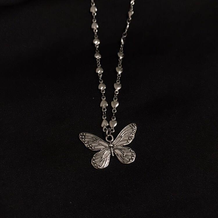 Retro Butterfly Pendant Titanium Steel Necklace for Women - Niche Design Clavicle Chain with Love Charm, Cold Style.